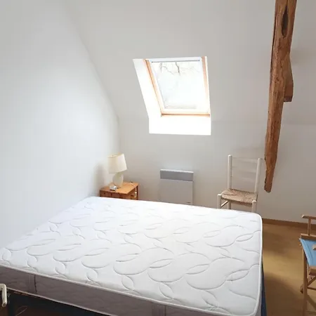 Maison En Pierre Pour 6 Personnes A 400m De La Plage, Secteur Logeo - Fr-1-639-139